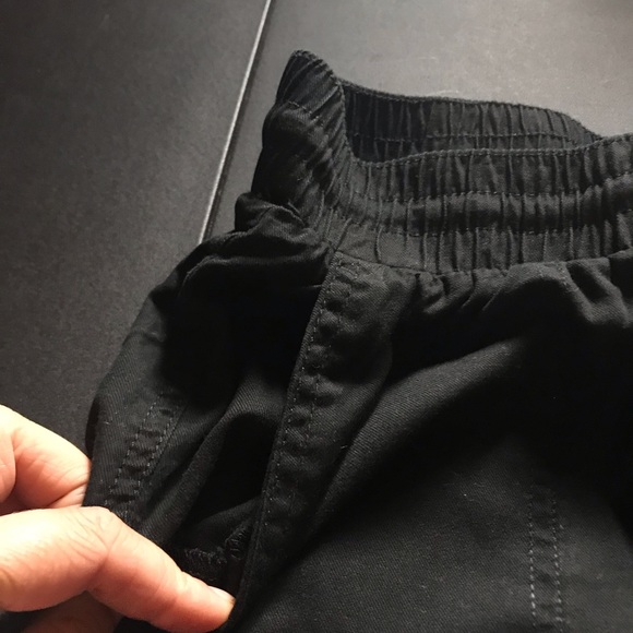 New Hollister high rise jogger size: small - Picture 3 of 4